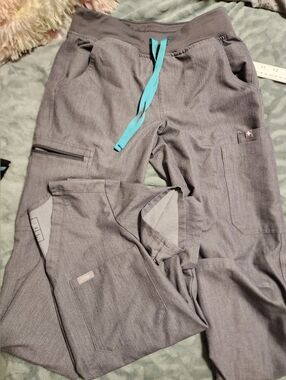 Figs Scrub Outfit Set Graphite Gray Xs